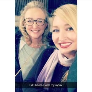 Meet your Posher, Vallerie